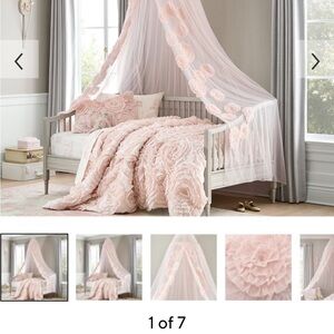 Monique Lhuillier Rosette Canopy